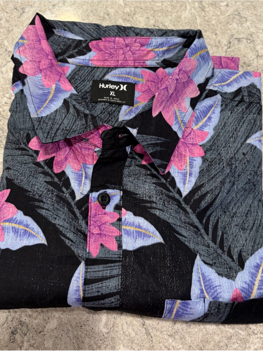 Hurley Organic Cotton Black Floral Short-Sleeve Button-Up Shirt-XL NWT - Picture 10 of 10